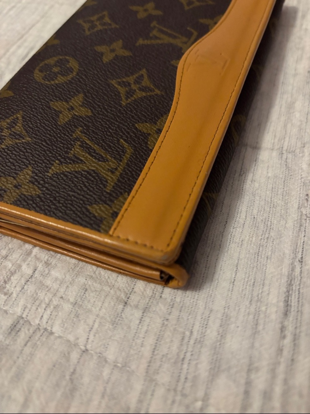 Louis Vuitton Brown and Tan Monogram Long Wallet - Picture 11 of 14